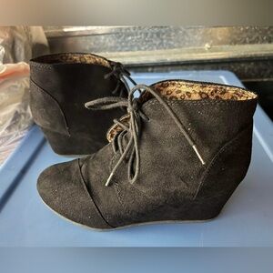 Kids Girls Soda Black Suede Ankle Boots